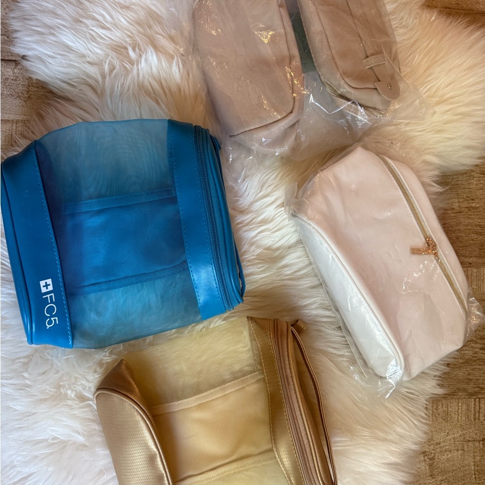 Arbonne Makeup Bag